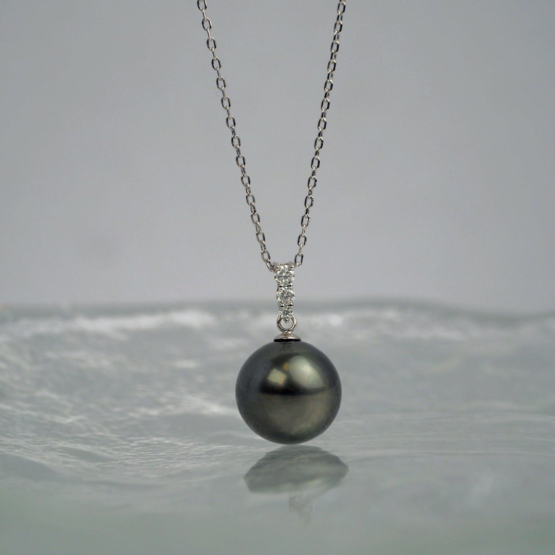 18K Gold - Tahitian Pearl Pendant Necklace