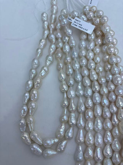White Teardrop Baroque Freshwater Pearl Strand | 10–11mm AAA Grade