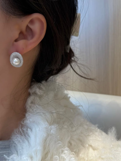 S925 Silver - White Freshwater Pearl Stud Earrings | 7–8mm AAA Grade