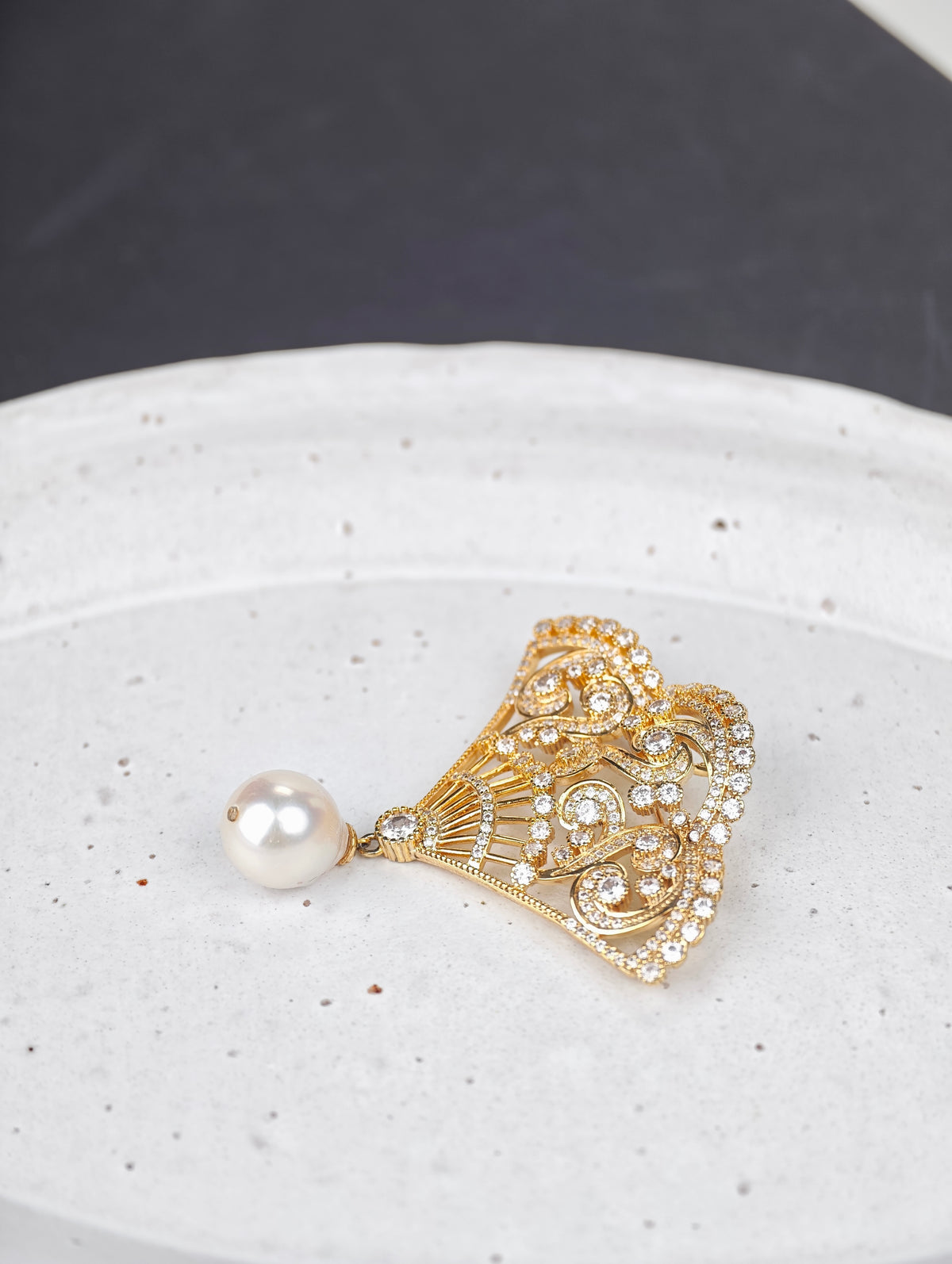 Australian White South Sea Pearl Brooch | 11–12mm AAA Grade | Near-Round Pearl