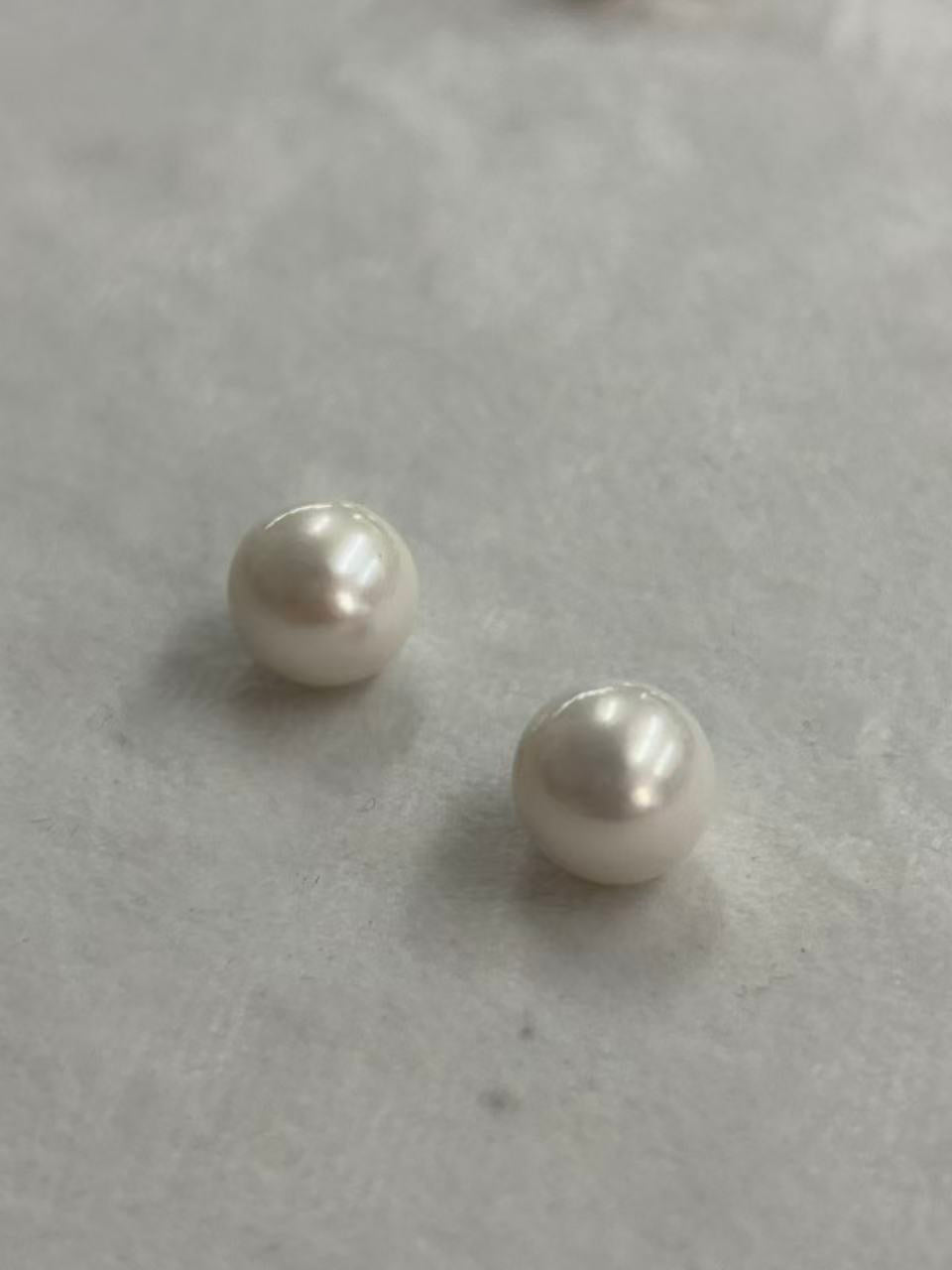 White Freshwater Pearl | 10.5–11mm AAA Grade