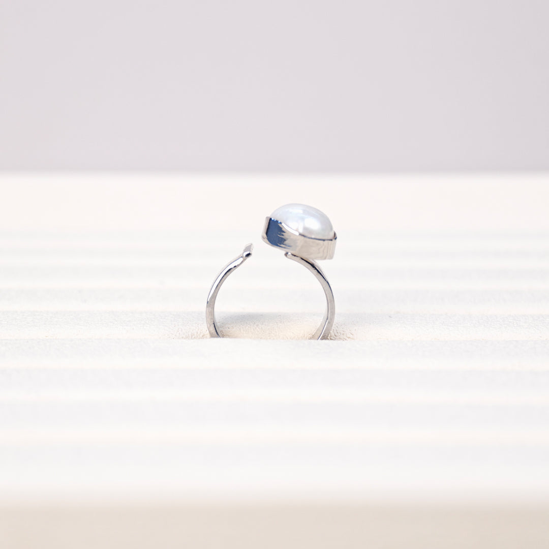 S925 Silver - White Freshwater Keshi Pearl Ring | 13–14mm AAA Grade
