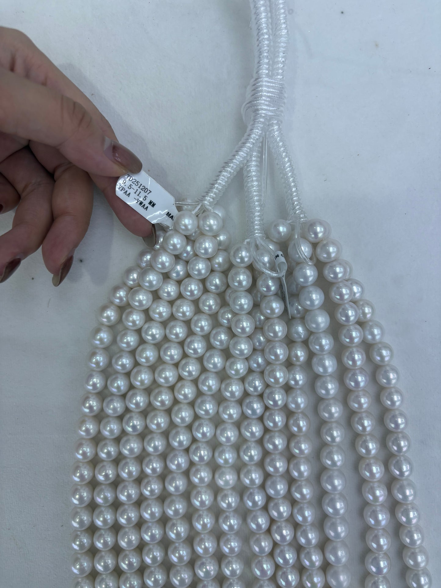 White Freshwater Edison Pearl Strand | 9.5–11.5mm AAAA Grade