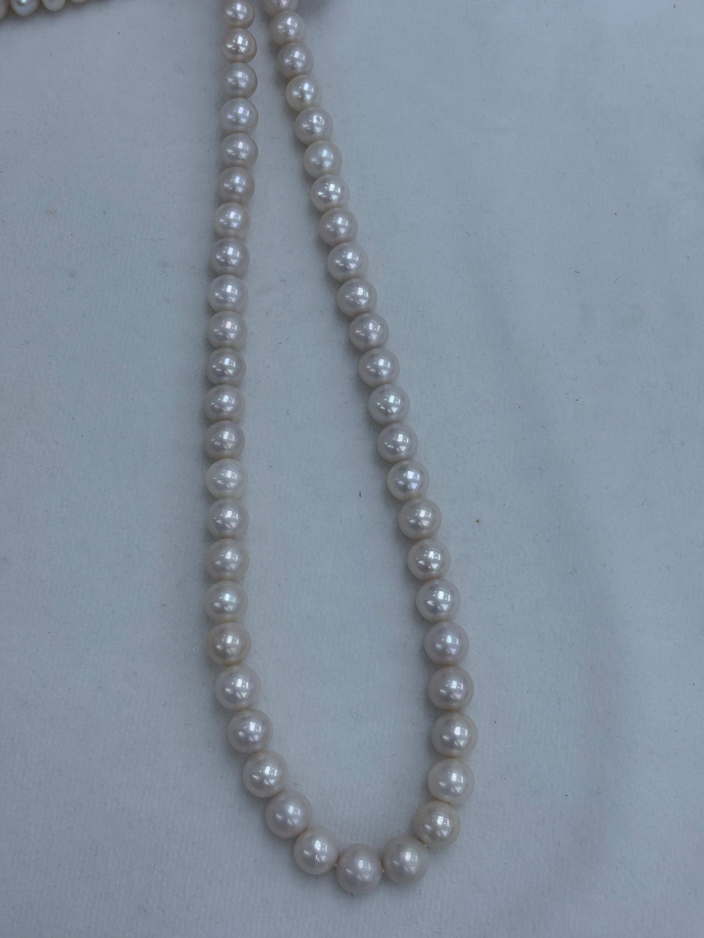White Freshwater Pearl Strand | 6–8mm AAA Grade