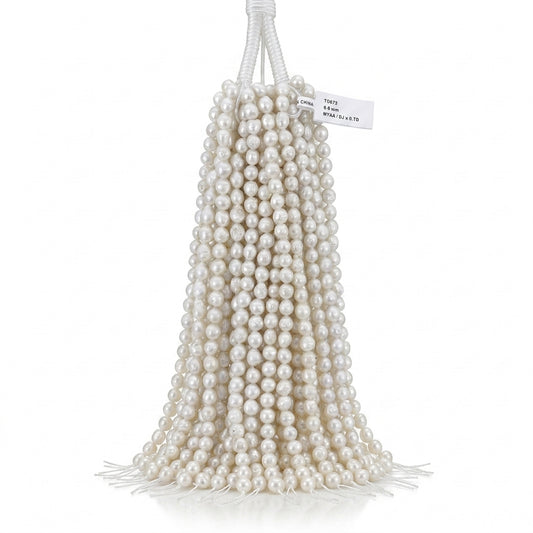 White Freshwater Pearl Strand | 6–8mm