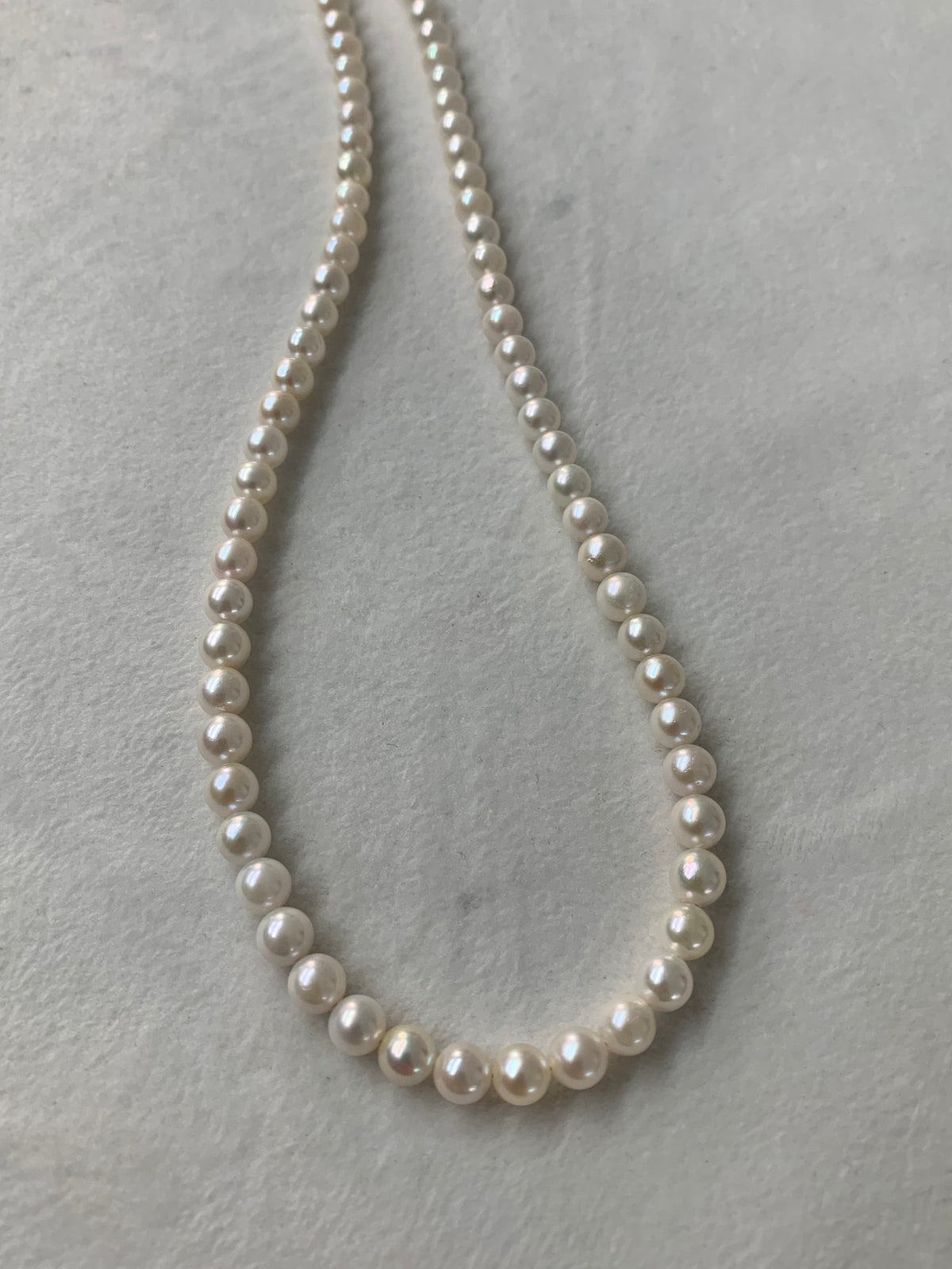 White Akoya Pearl Strand | 5.5–6mm AAA Grade