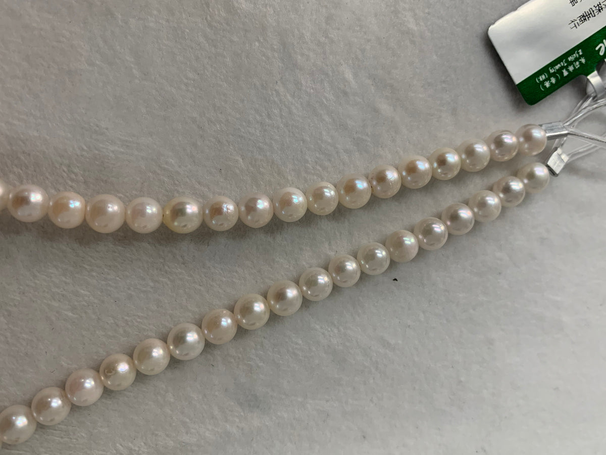 White Akoya Pearl Strand | 5.5–6mm AAA Grade