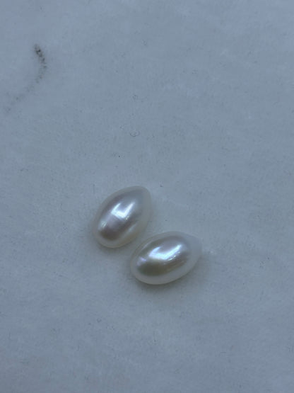 White Rice & Drop-Shaped Freshwater Loose Pearls | 8–9 × 10–12mm AAA Grade | Per Pair