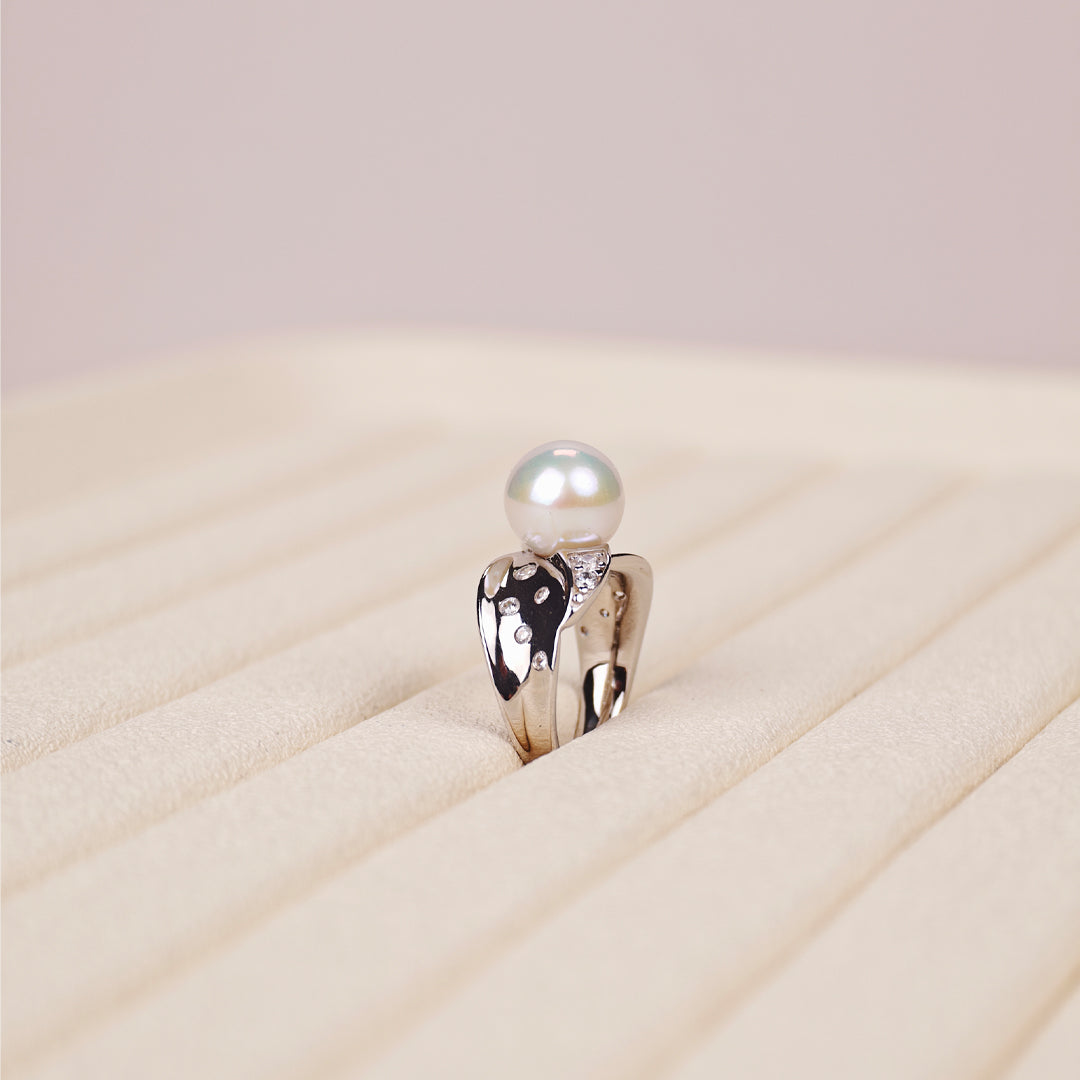 S925 Silver - White Freshwater Pearl Ring | 10–11mm AAA Grade | Near Round Pearl