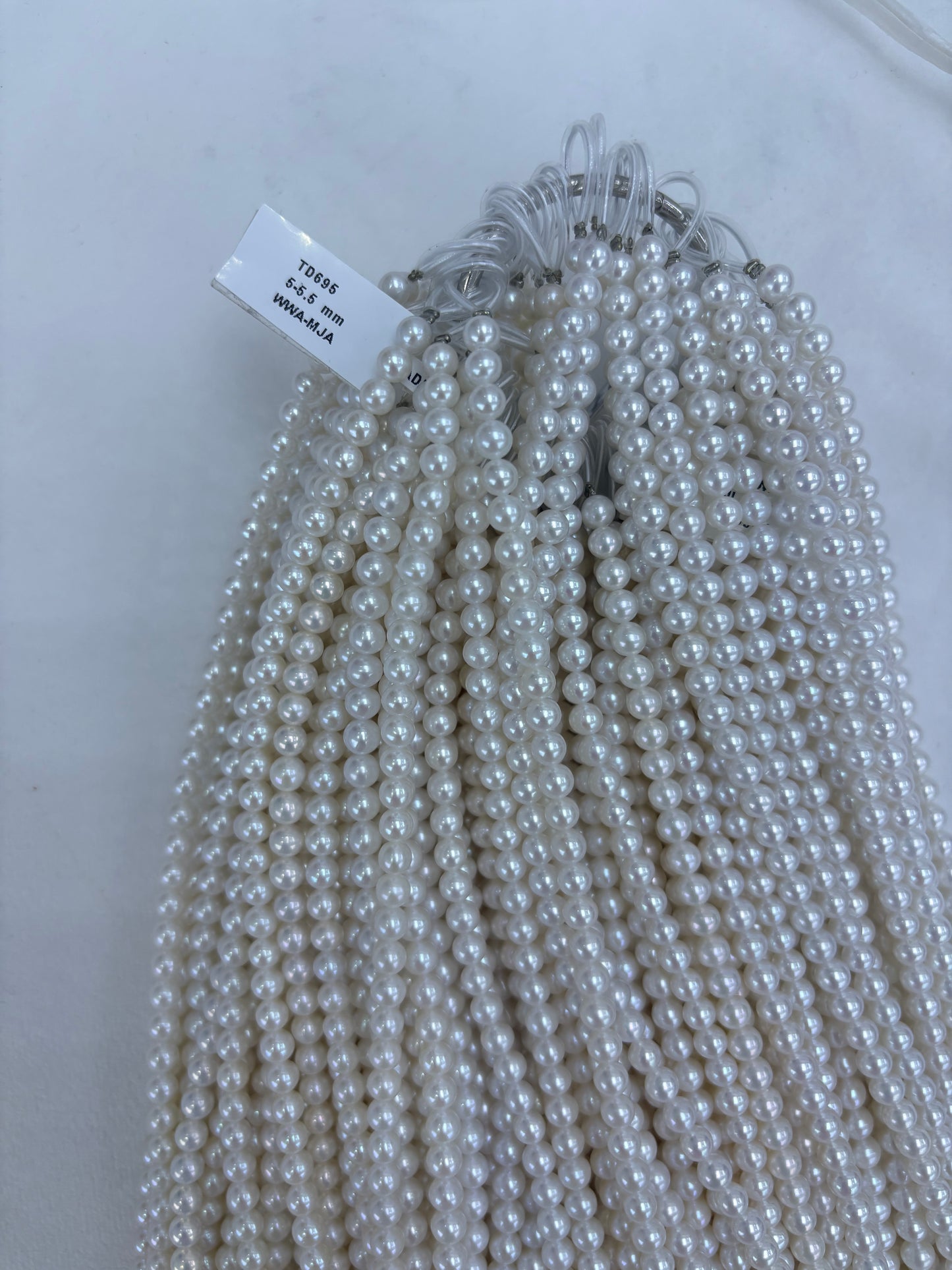 White Freshwater Near Round Pearl Strand | 5–5.5mm AAA Grade