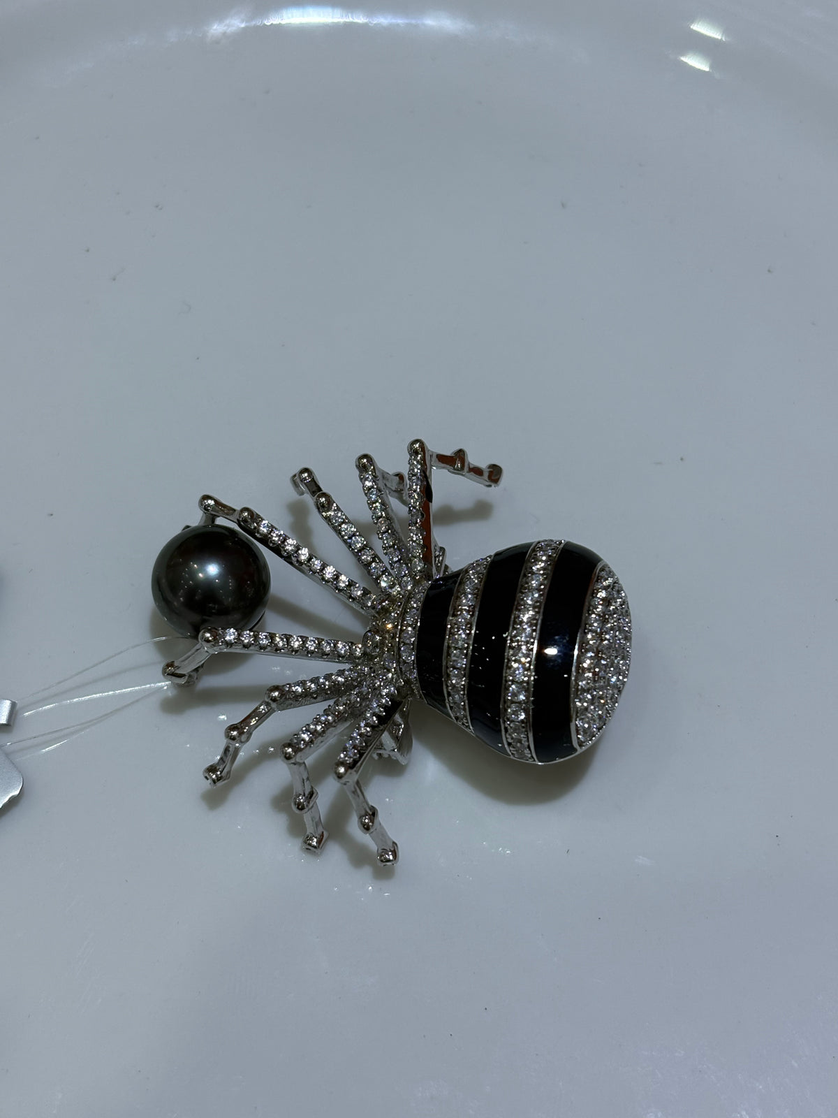 S925 Silver - Peacock Green Tahitian Pearl Nephila Brooch | 9–11mm AAA Grade