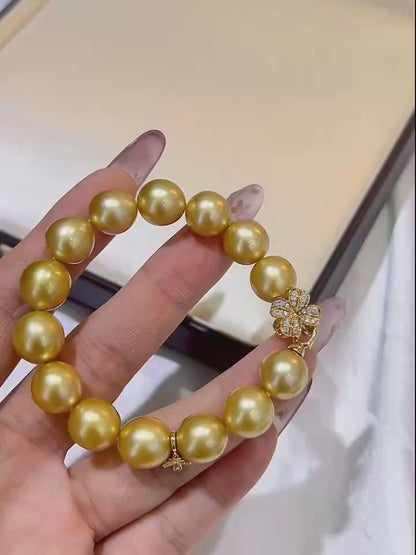 18K Gold - South Sea Golden Pearl Clover Diamond Bracelet