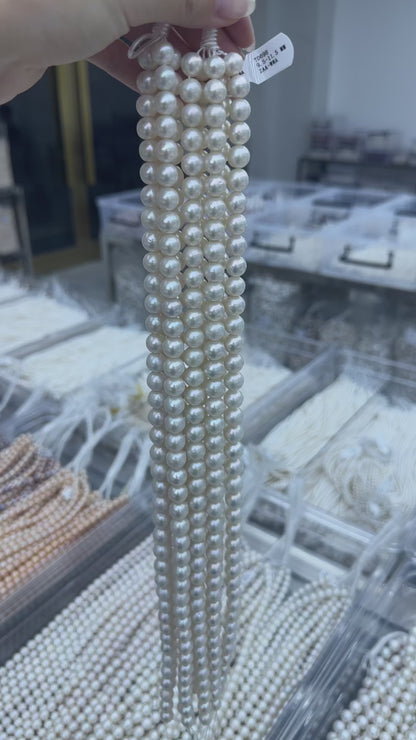 White Freshwater Edison Pearl Strand | 9.5–11.5mm AA+ Grade