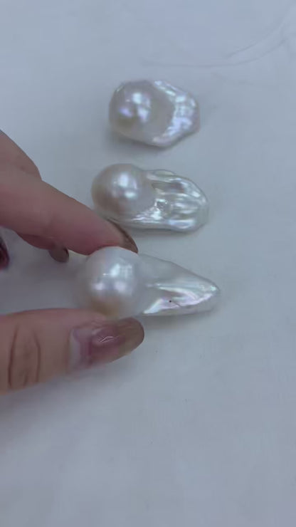 White Freshwater Baroque Pearl | 17–19mm AAA Grade