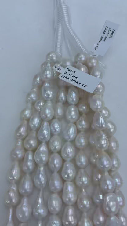 White Teardrop Baroque Freshwater Pearl Strand | 10–11mm AAA Grade